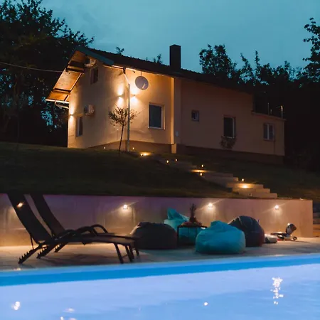 Villa La Vie Est Belle *